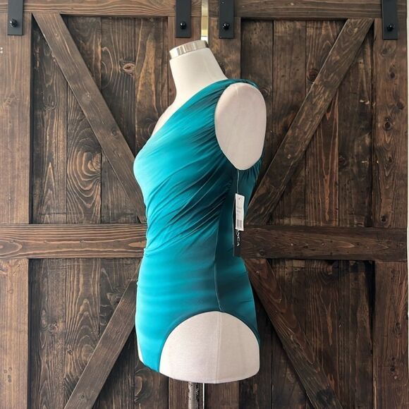 NWT La Blanca Ocean Oasis Shirred One Shoulder One Piece One-Piece - Picture 6 of 13